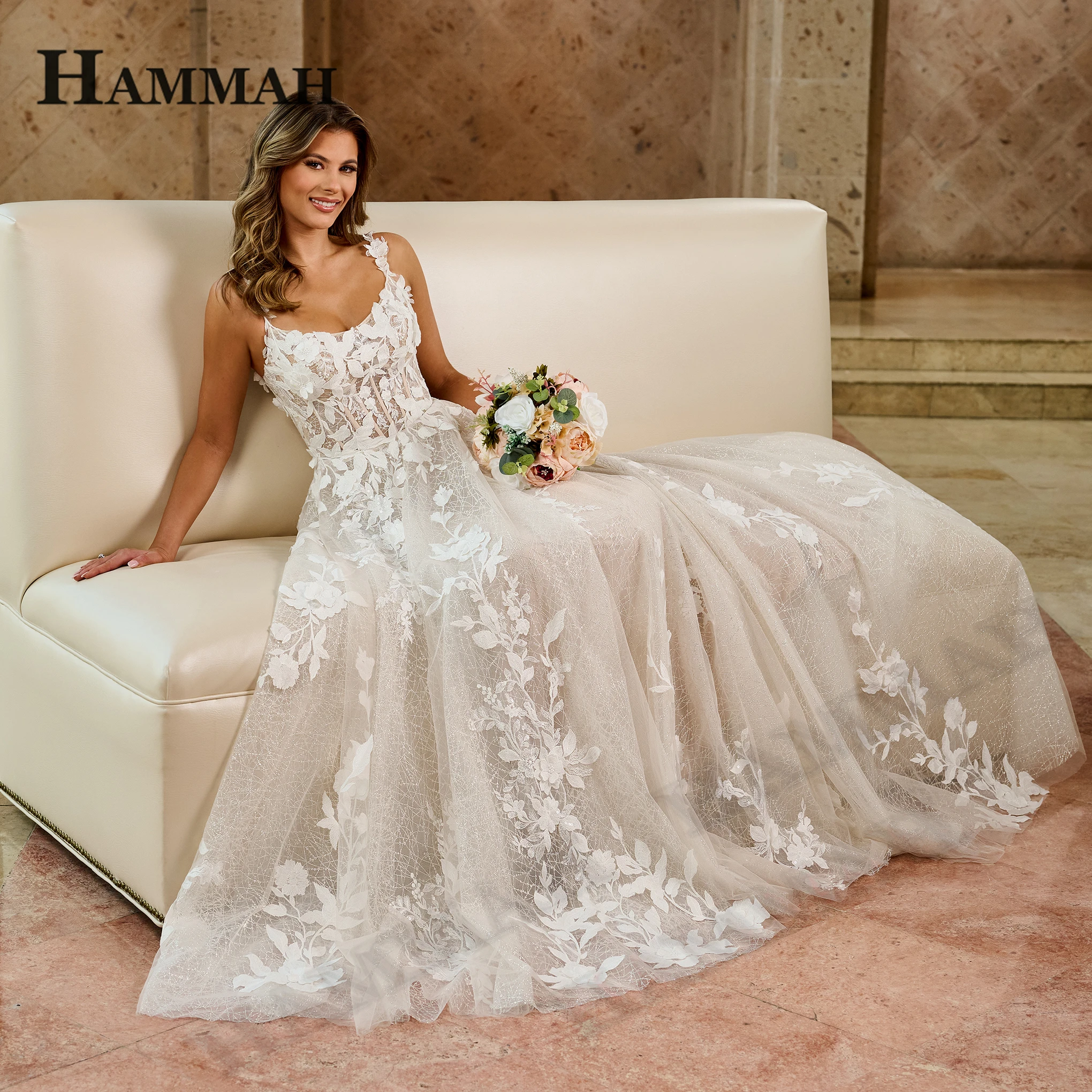 HAMMAH Trendy Spaghetti Straps Wedding Dress Scoop Neck Sleeveless Lace up Chapel Train Lace Appliques Abito Da Sposa Customized