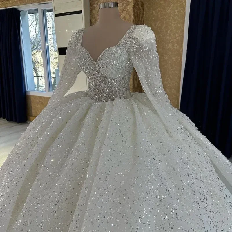 Customized White Ball Gown Wedding Dresses Sweetheart Neck Long Sleeves Vestido De Novia Lace Sequined Luxury Robe De Marie
