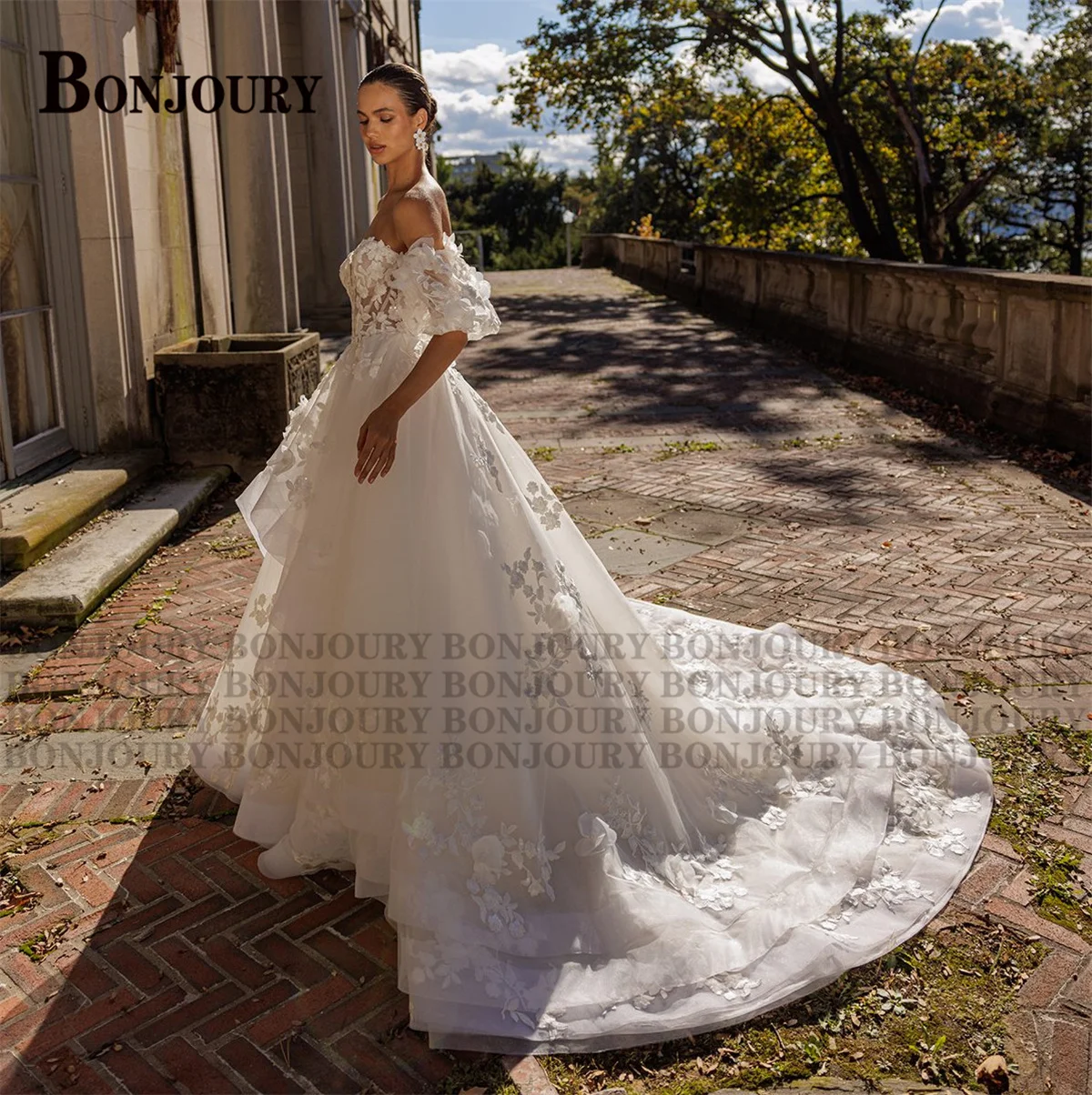 BONJOURY Charming Wedding Dresses for Women A-line Off the Shoulder Appliques Zipper Court Train Vestido De Novia Customized