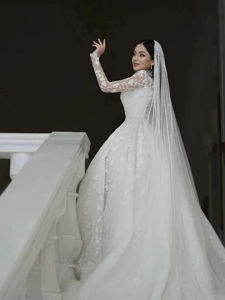 Luxury Long Sleeve Wedding Dresses High Neck Robes Customized Appliques Lace Country Bridal Gowns Vestidos De Novia