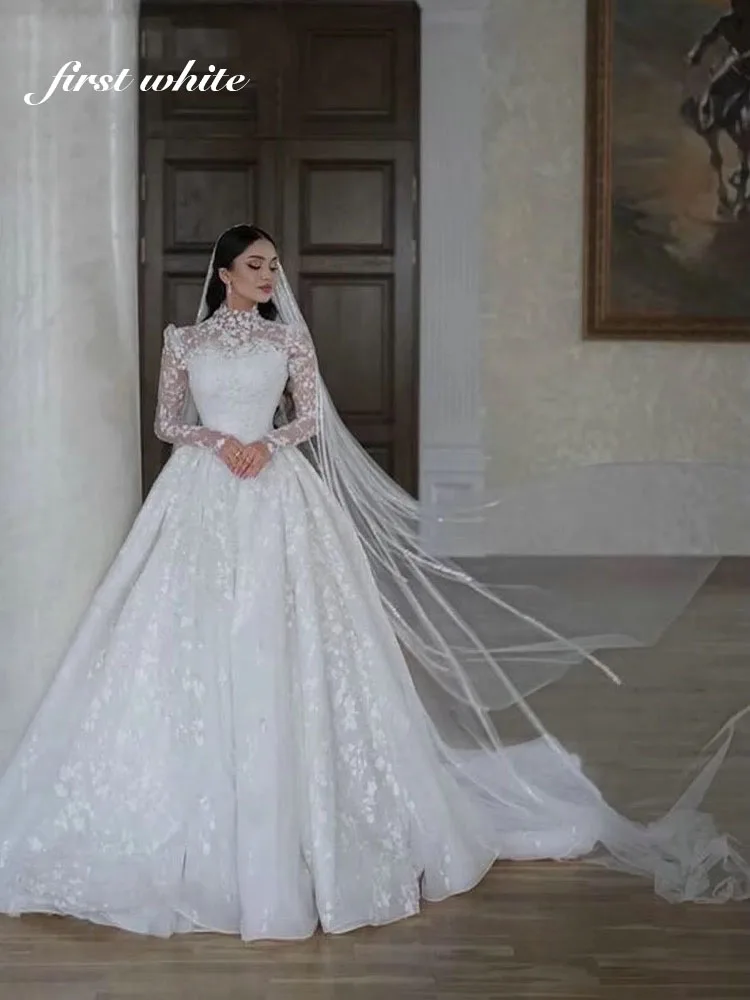 Luxury Long Sleeve Wedding Dresses High Neck Robes Customized Appliques Lace Country Bridal Gowns Vestidos De Novia