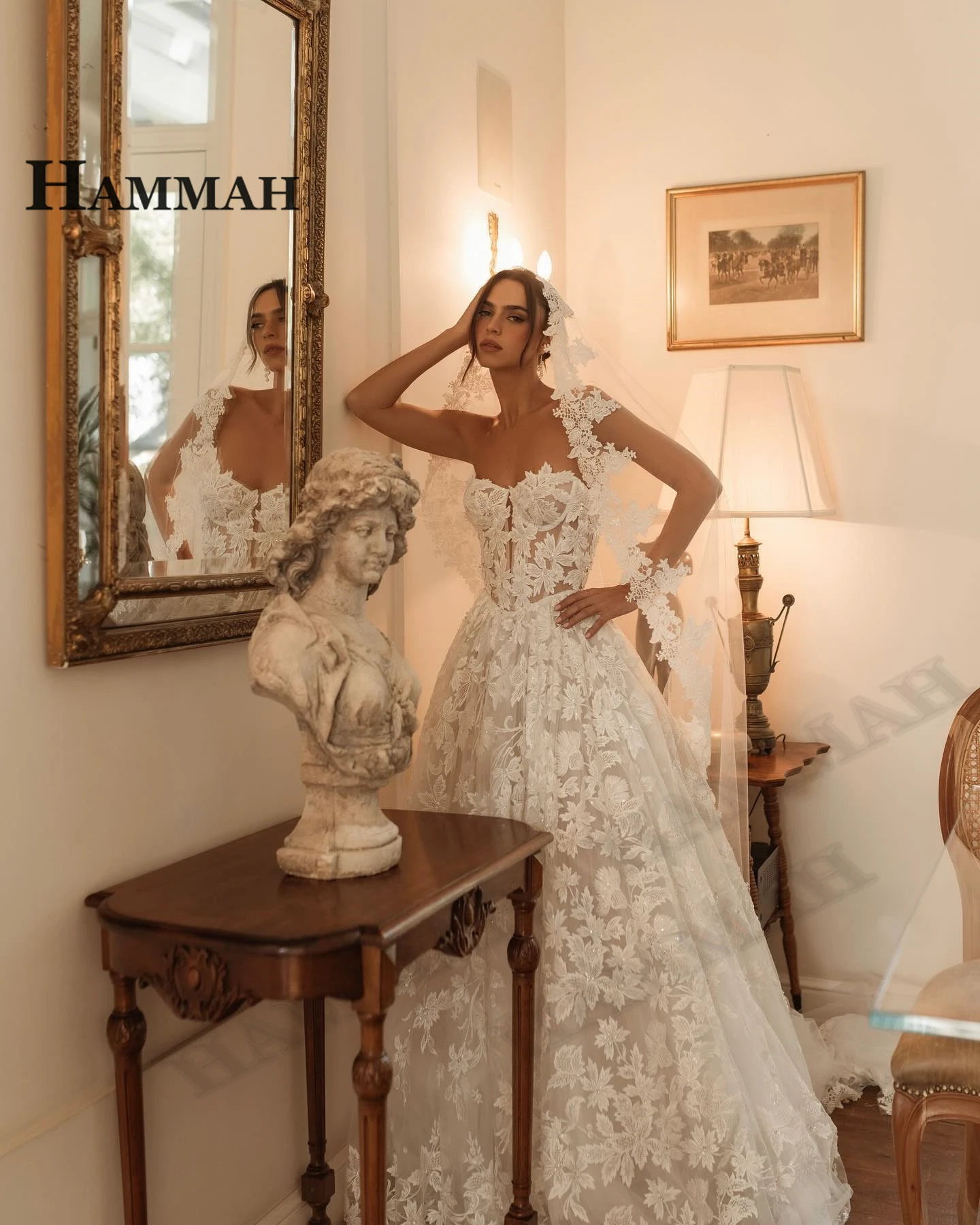 HAMMAH Elegant A-line Wedding Gown Sleeveless Lace Appliques Sweetheart Chapel Train Tulle Vestido De Casamento Customized