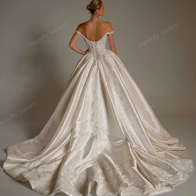 Off The Shoulder Wedding Dress Satin With Beading Embroidered Lace A-Line Ball Gown Sleeveless Strapless Customized Bride Dress