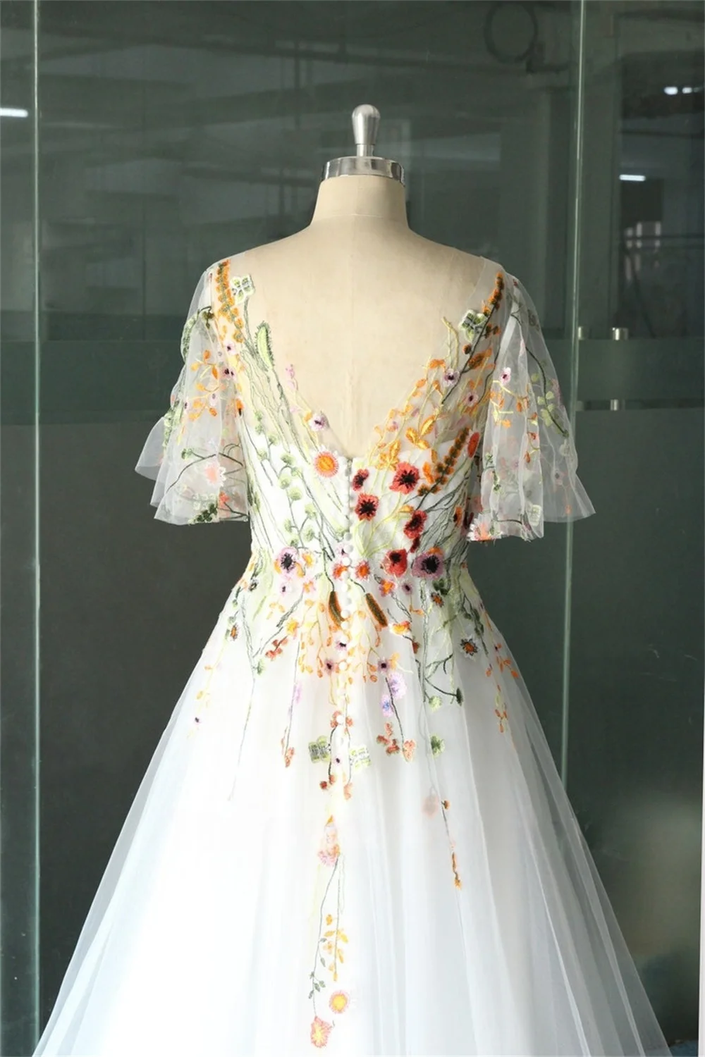 Kyoto Customized V Neck Embroidered Flowers Wedding Dress A-line Short Sleeves vestidos de novia Floor-length Evening Dresses