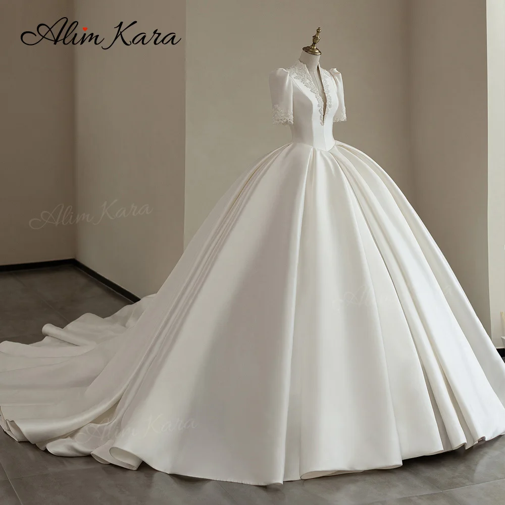 Alim Kara V-neck Ball Gown Wedding Dress 2027 Classic Beaded Satin Customized Bridal Beach Princess B346 Party Vestido De Novia