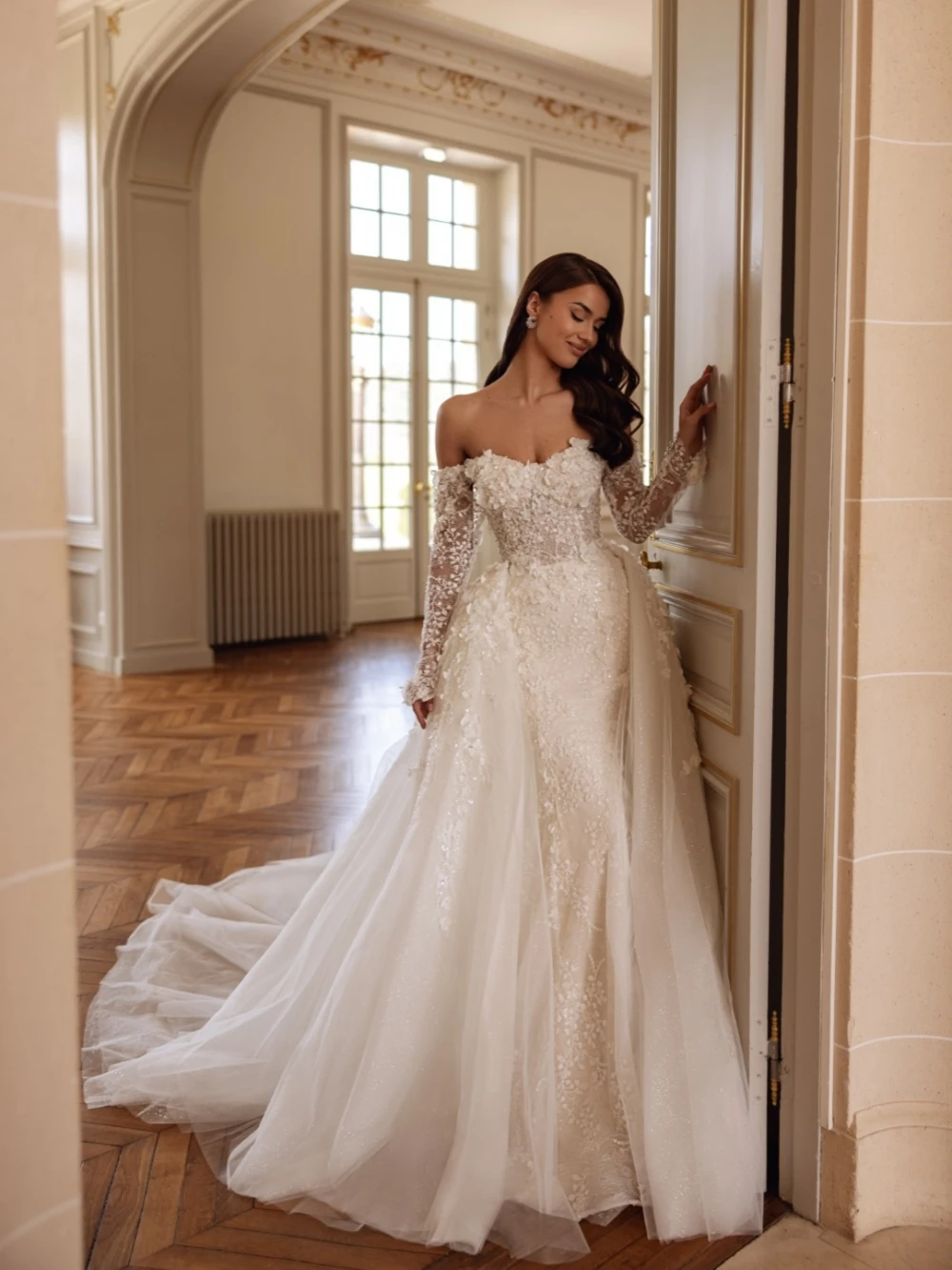 New Arrival Shiny Beaded Appliques Wedding Dress 3D Flower Off Shoulder Mermaid Bridal Gown Customized Dreamy Dresses For Bride