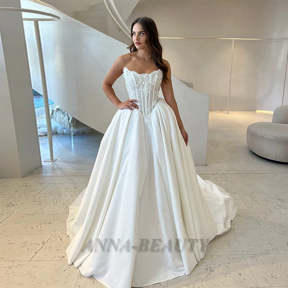 Anna Fashionable Lace Applques Wedding Dress Bridal Pleats Sleeveless A-line Satin Lacing up Vestidos Para Mujer Customised