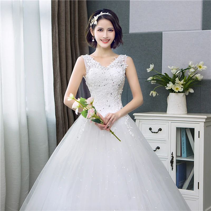 2026 Sexy V-neck Lace Wedding Dress Sleeveless Floral Print Ball Gown Wedding Dress Fashion Simple Estidos  Noivas Customized