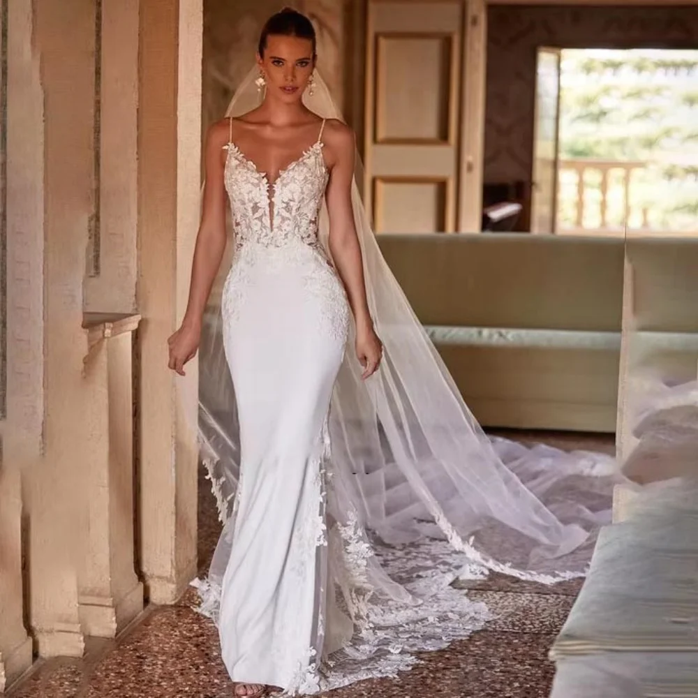 Enternity Fashionable V-neck Wedding Gown For Bride Spaghetti Strap Court Train Lace Applique Vestido De Novia Customized