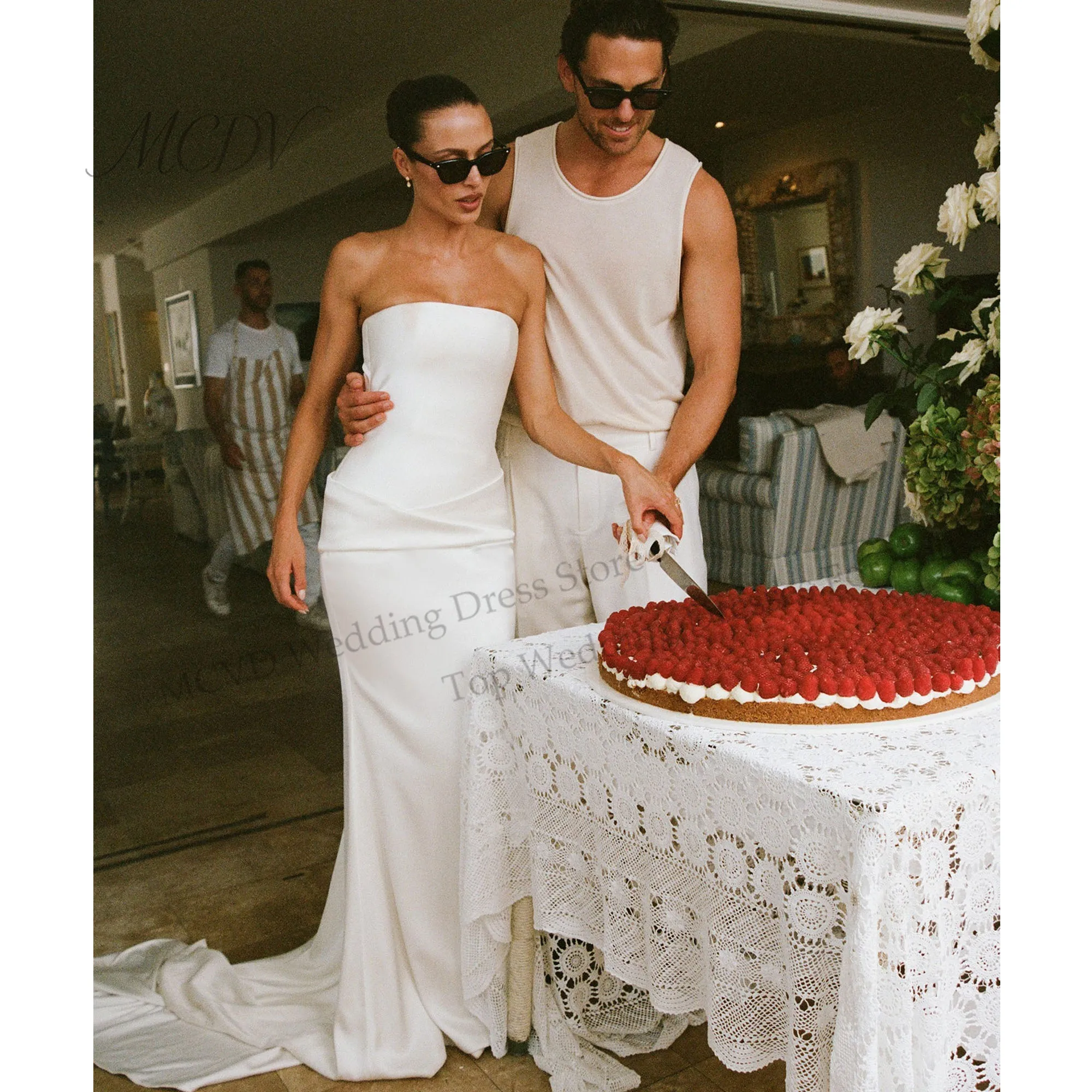 Strapless Satin Wedding Dresses Luxury 2026 Mermaid Sleeveless Simple Civil Bride Gowns Customized שמלת כלה Engagement Dress