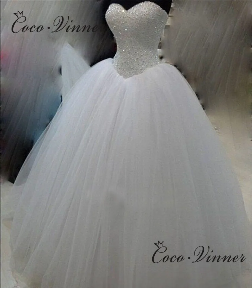 Customized Crystal Beaded Wedding Dress 2026 Europe Sweetheart Neckline Puff Tulle Ball Gown Luxury Bride Dress For Women W0515