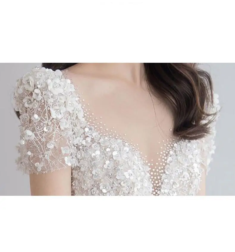 Luxury Short Sleeve Wedding Dress 2026 New Bridal Dress V Neck Beading Shinning Ball Gown Sweep Train Vestido Noiva Customized