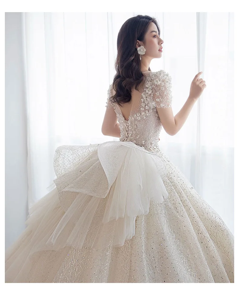 Luxury Short Sleeve Wedding Dress 2026 New Bridal Dress V Neck Beading Shinning Ball Gown Sweep Train Vestido Noiva Customized