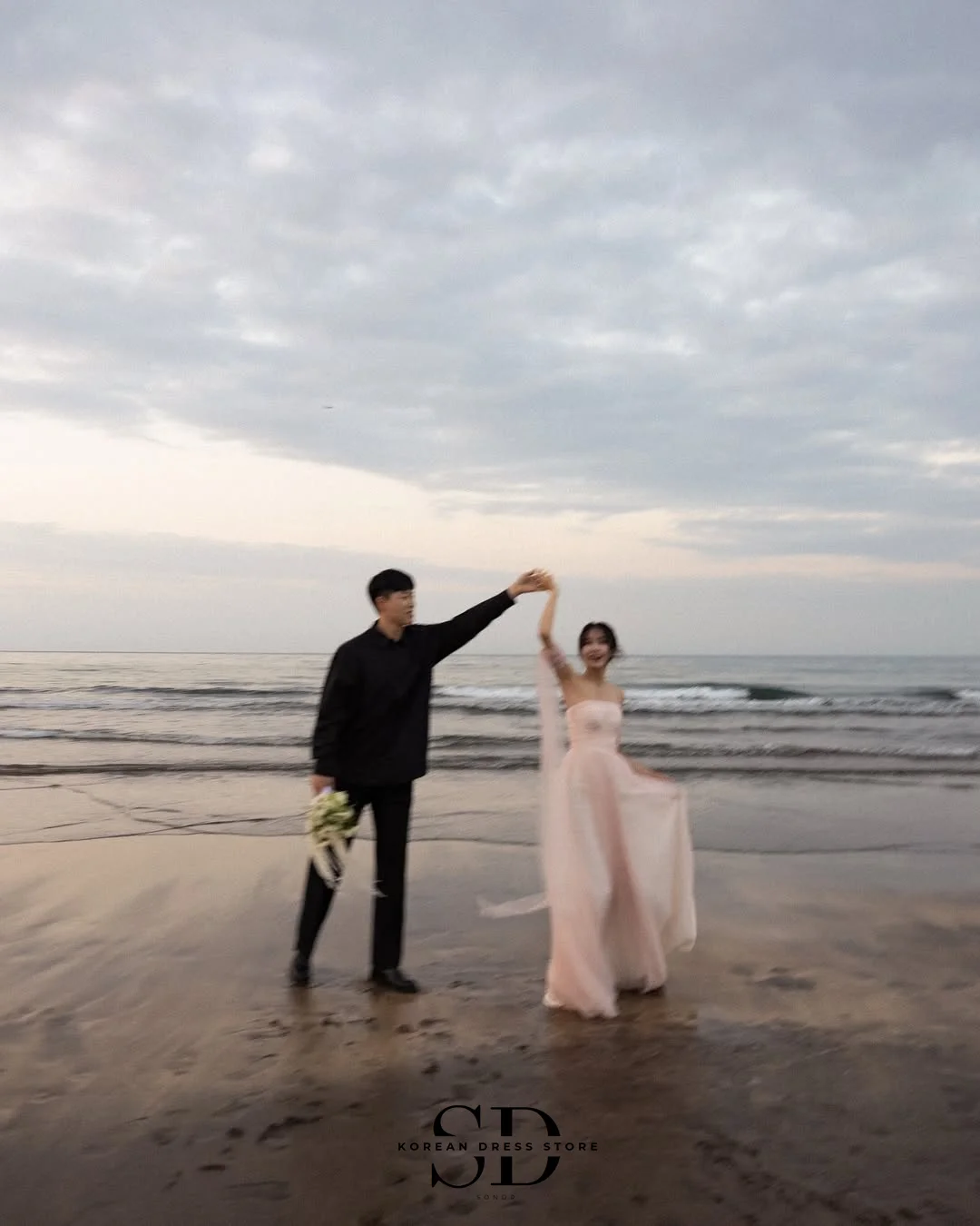 Sondr Baby Pink Bridal Wedding Snap Dresses Korean Style Soft Tulle Strapless Corset Outdoor Wedding Reception Dress Party Gown