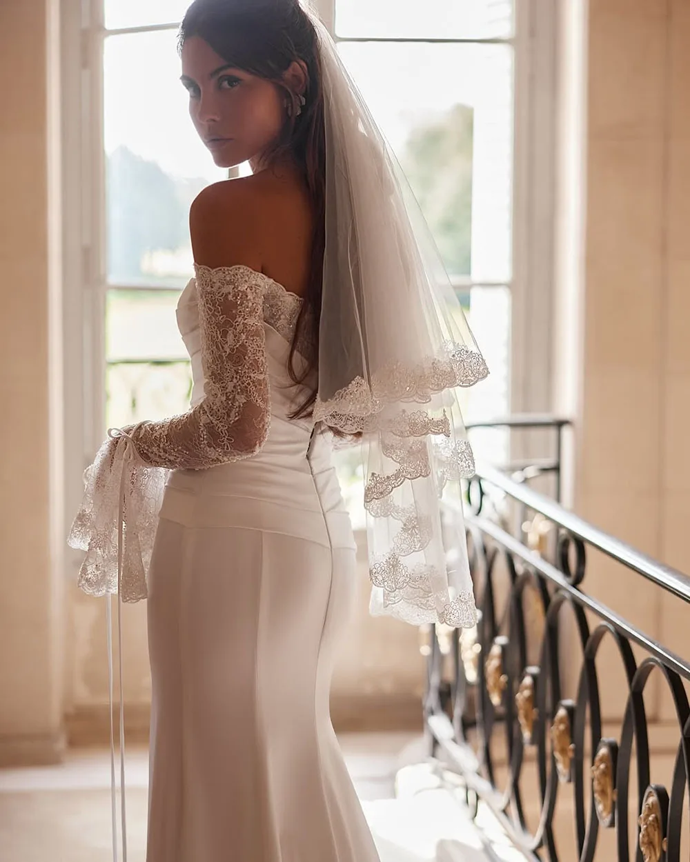 Customized Elegant Bridal Dress 2026 Lace Long Sleeves Mermaid Wedding Ceremony Dress Off Shoulder Vinatge Bride Gown Women