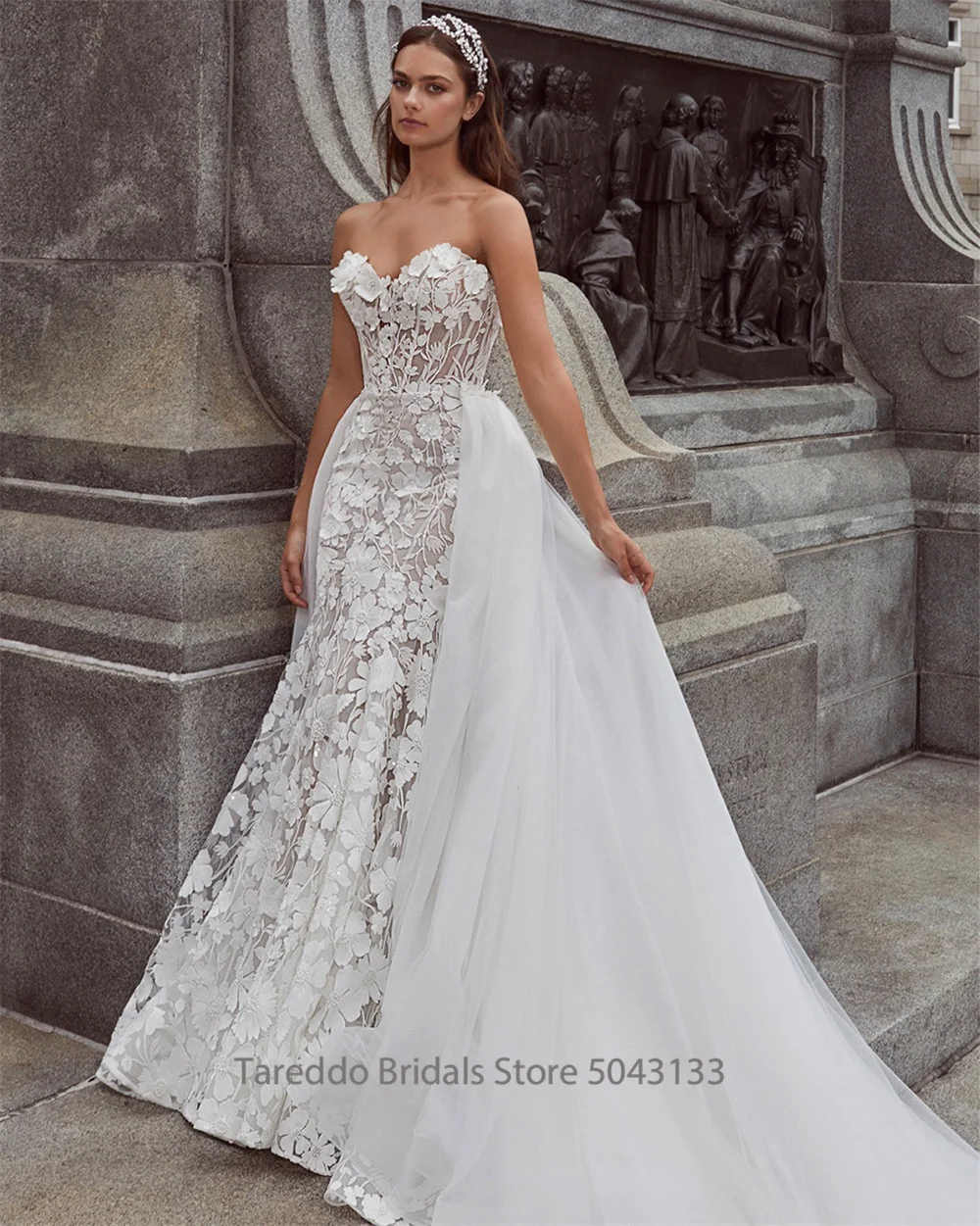 Customized 3/4 Sleeves Mermaid Wedding Dress Lace Details and Convertible Detachable Skirt Elegant Bridal Gown