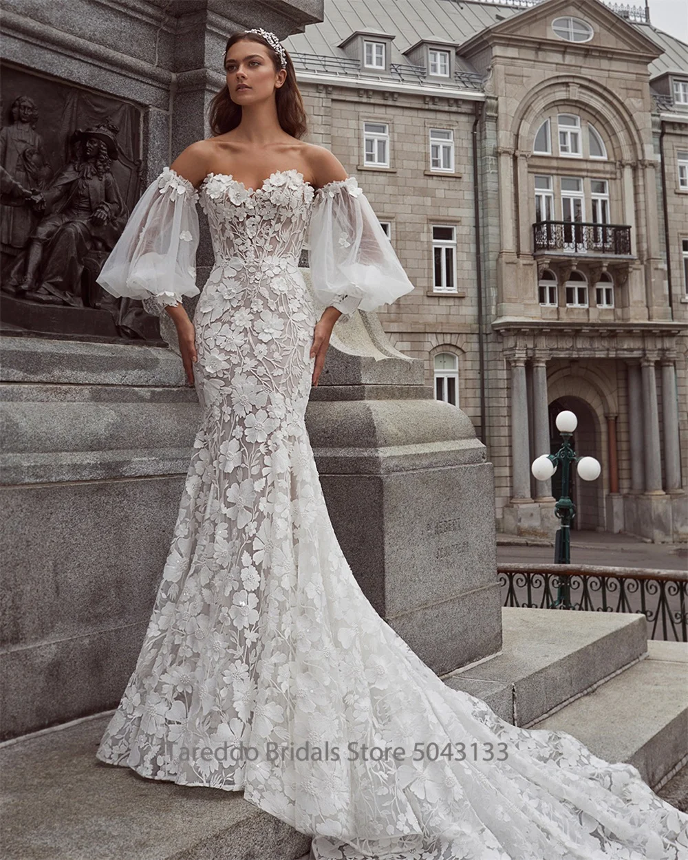 Customized 3/4 Sleeves Mermaid Wedding Dress Lace Details and Convertible Detachable Skirt Elegant Bridal Gown