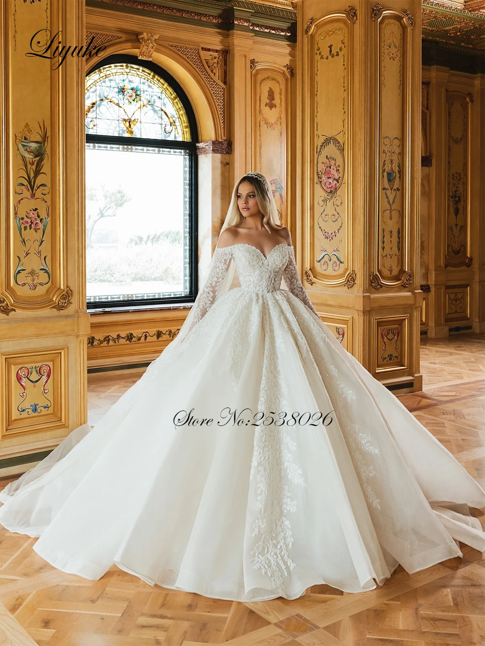 Liyuke Beauty Beading Pearls Ball Gown Princess Wedding dress Off Shoulder Full Sleeves Sparking Lace Court Train Bridal Gowns