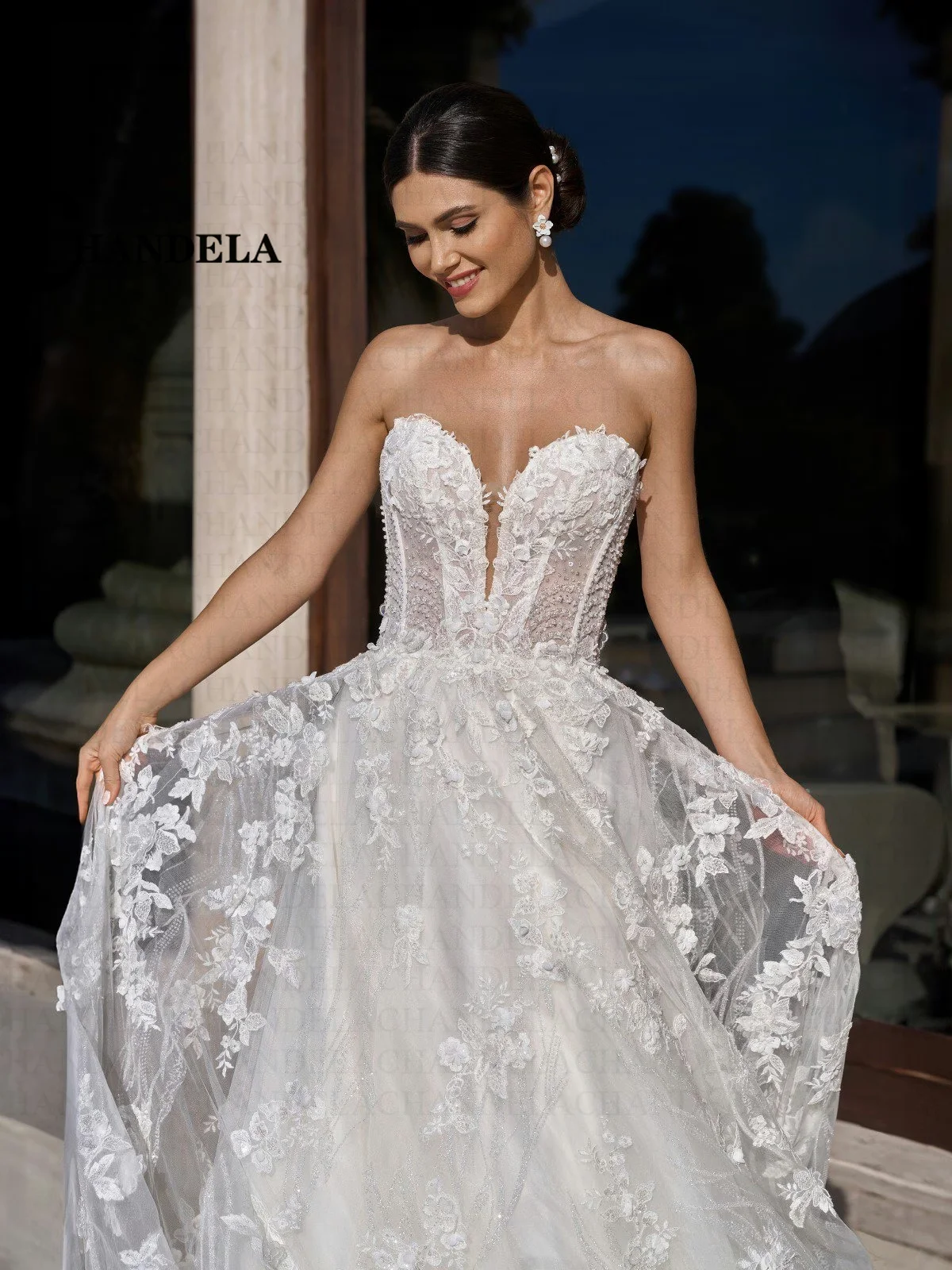 CHANDELA Charming V neck Wedding Dress Bridal Off the Shoulder Lace Appliques Zipper Pleats Vestidos Para Mujer Customised