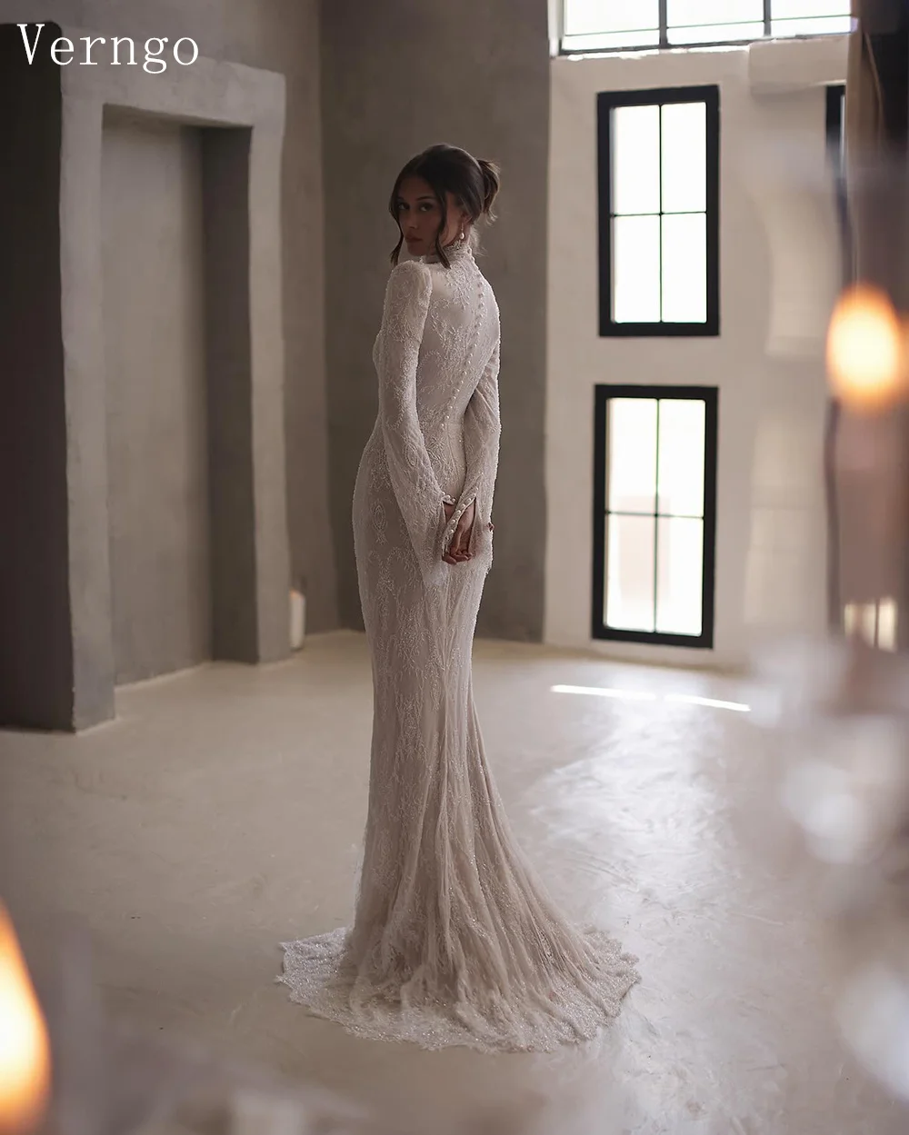 Verngo lvory Lace Wedding Dresses High Neck Full Sleeves Bridal Gowns Women Sweep Train Bride Dresses Customized