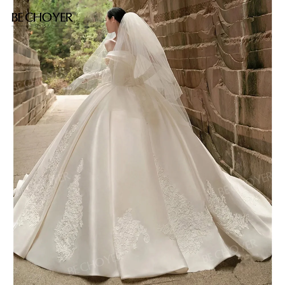 Wedding Dress Sleeveless A-Line Appliques Bride Gown Court Train Vintage Princess BECHOYER XH300 Customized Vestido De Noiva