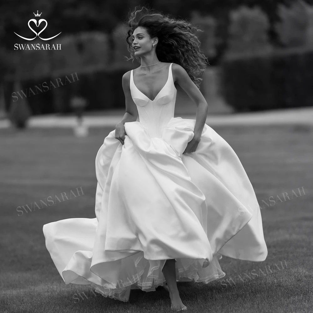 Elegant Sleeveless A-line Wedding Dress V-neck Backless Princess Vestido De Novia Swansarah W349 Customized Party Bride Gown