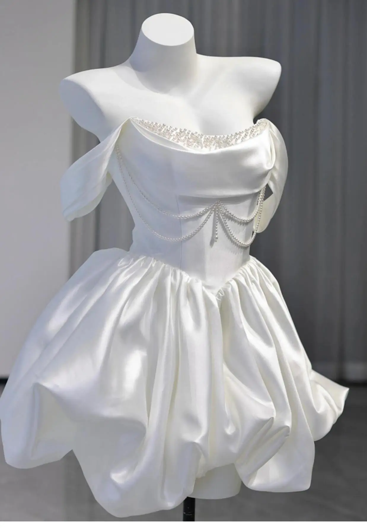 Satin Off Shoulder Light Wedding Dress French Short Style Certified Engagement Dress Birthday Party Banquet Dress Customized