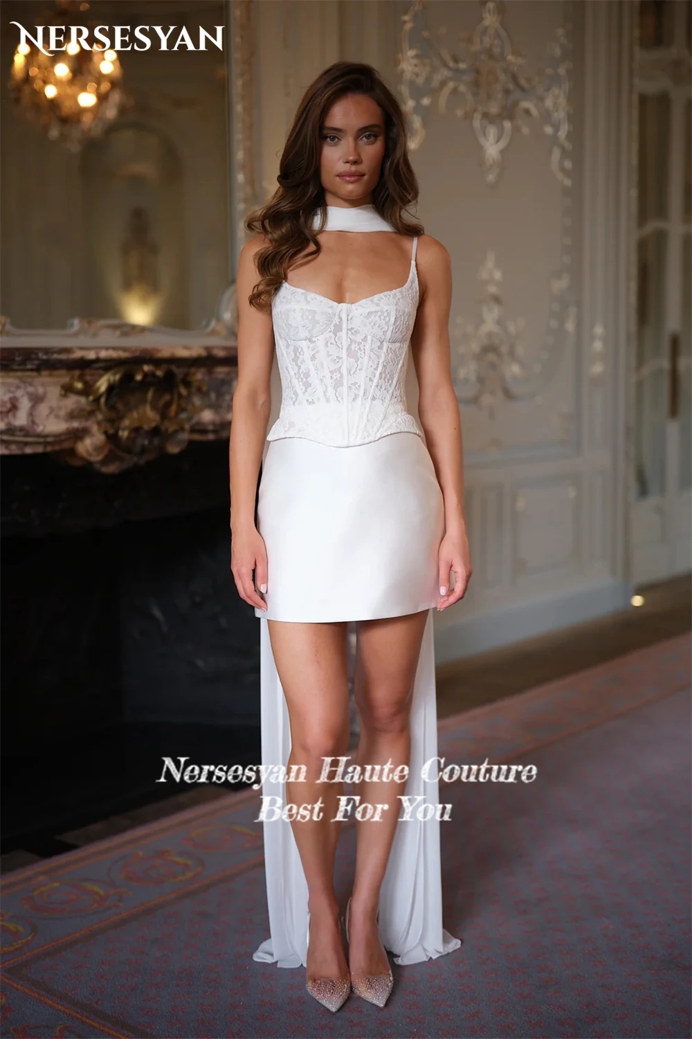 Nersesyan Luxury Lace Wedding Dresses Appliques V Neck Spaghetti Straps Mini Bride Dress Guest Party Bridal Gowns Customized