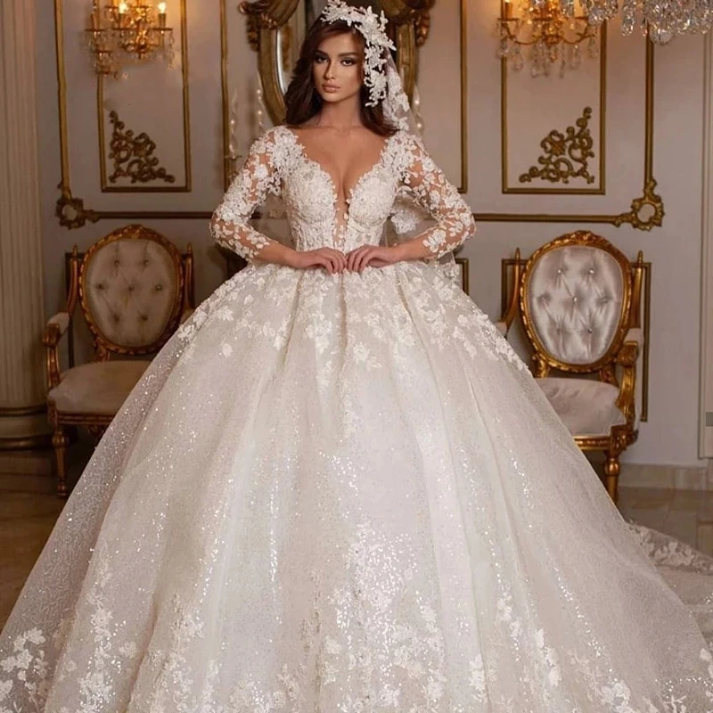Customized Vintage Lace Wedding Dresses Princess Ball Gown Beading Bridal Gowns Shinny Tulle Long Sleeves Dubai Marriage Dress