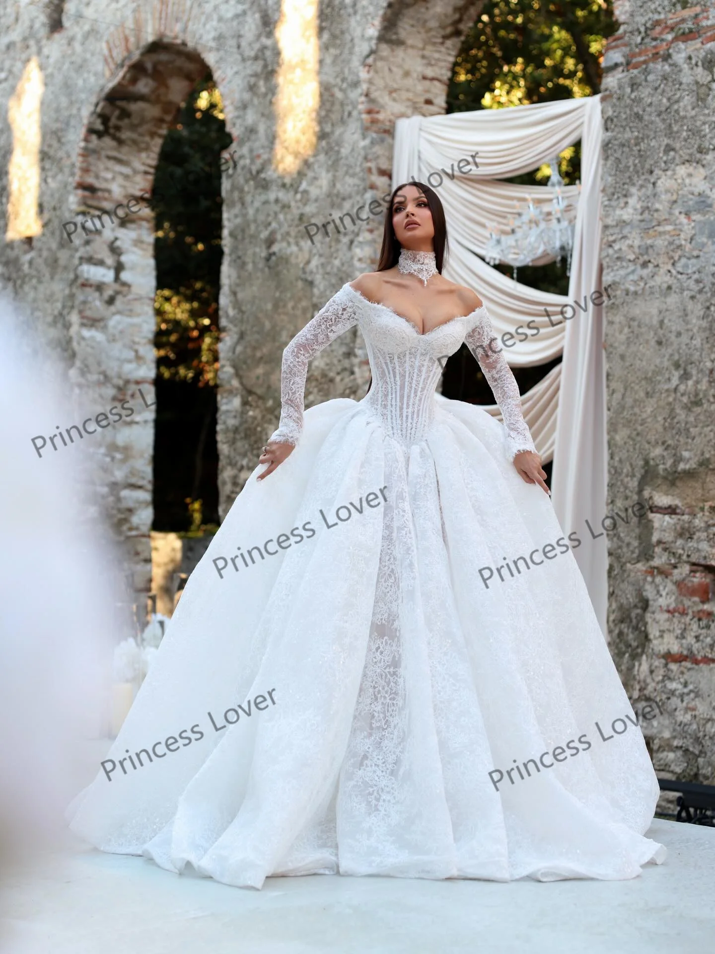 Luxury Lace Pleated Wedding Dresses Exquisite Long Sleeve Vestido de Novia Bustier Corset Eveing Dress Vestidos Customized