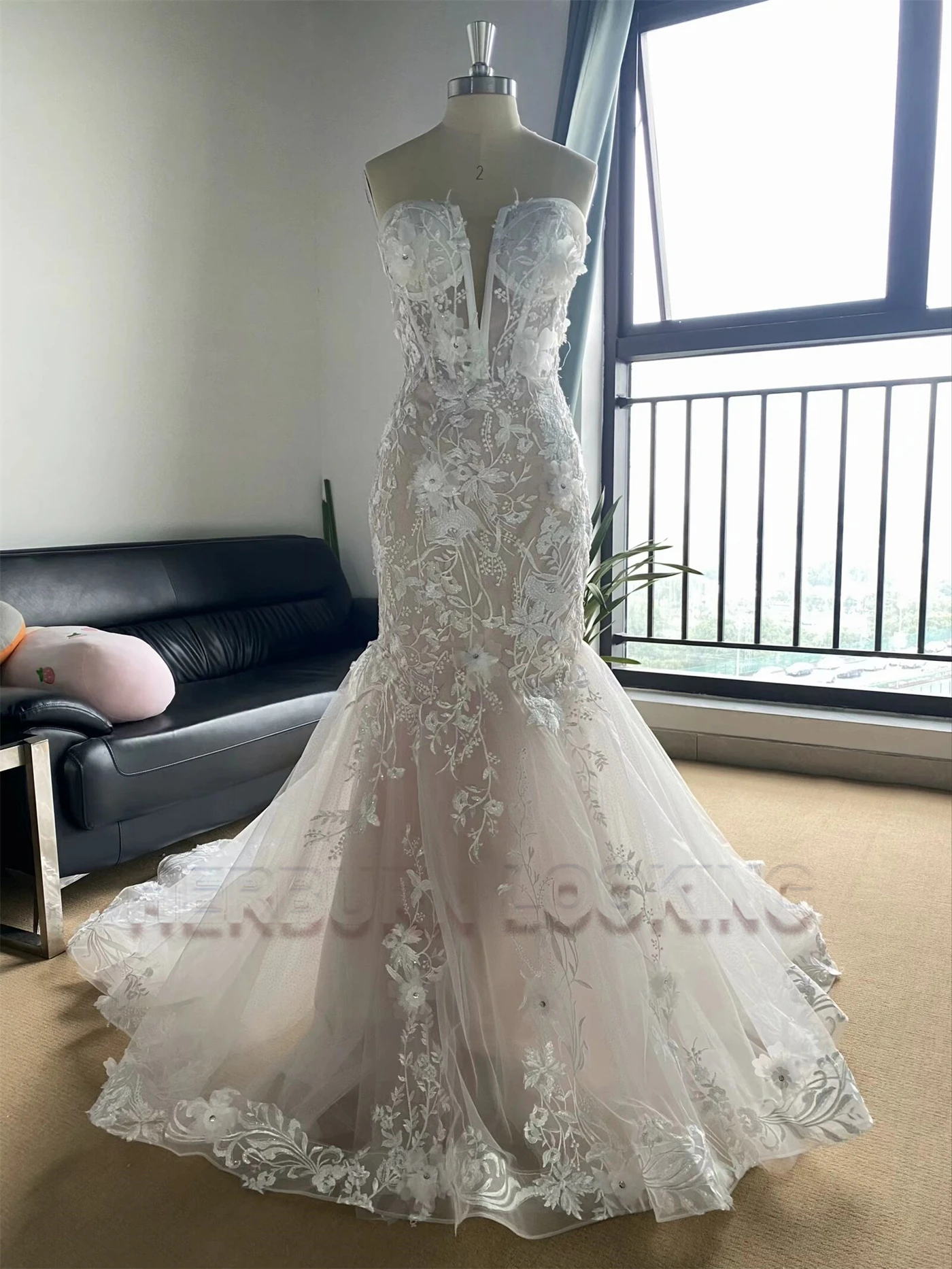 HERBURN Sparkly Tulle Wedding Dresses for Women Appliques Sweetheart Court Train Mermaid Robe De Mariee for Brides Drop Shipping