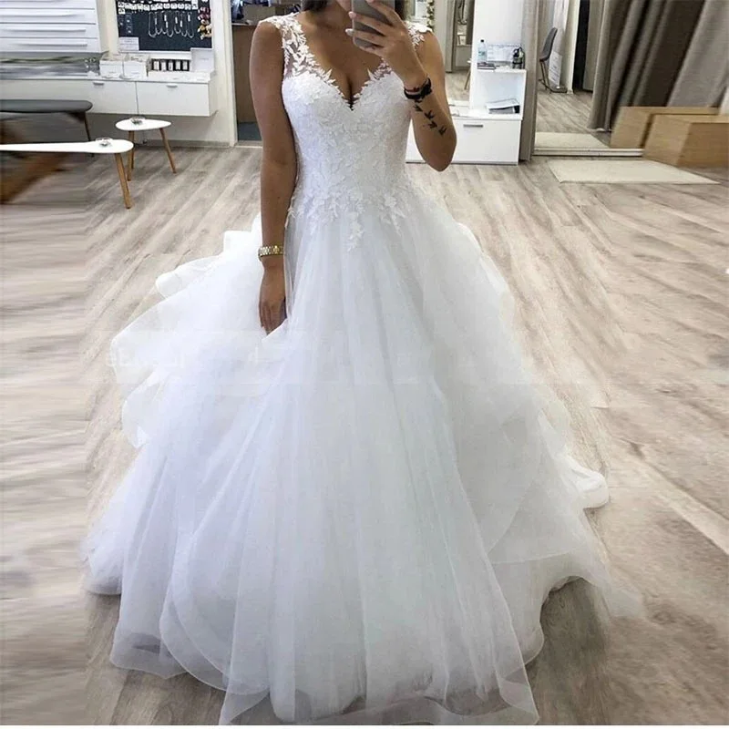 Customized A Line Women Wedding Dresses Tulle V Neck Appliques Bridal Gowns Formal Vestido De Noiva robe mariage
