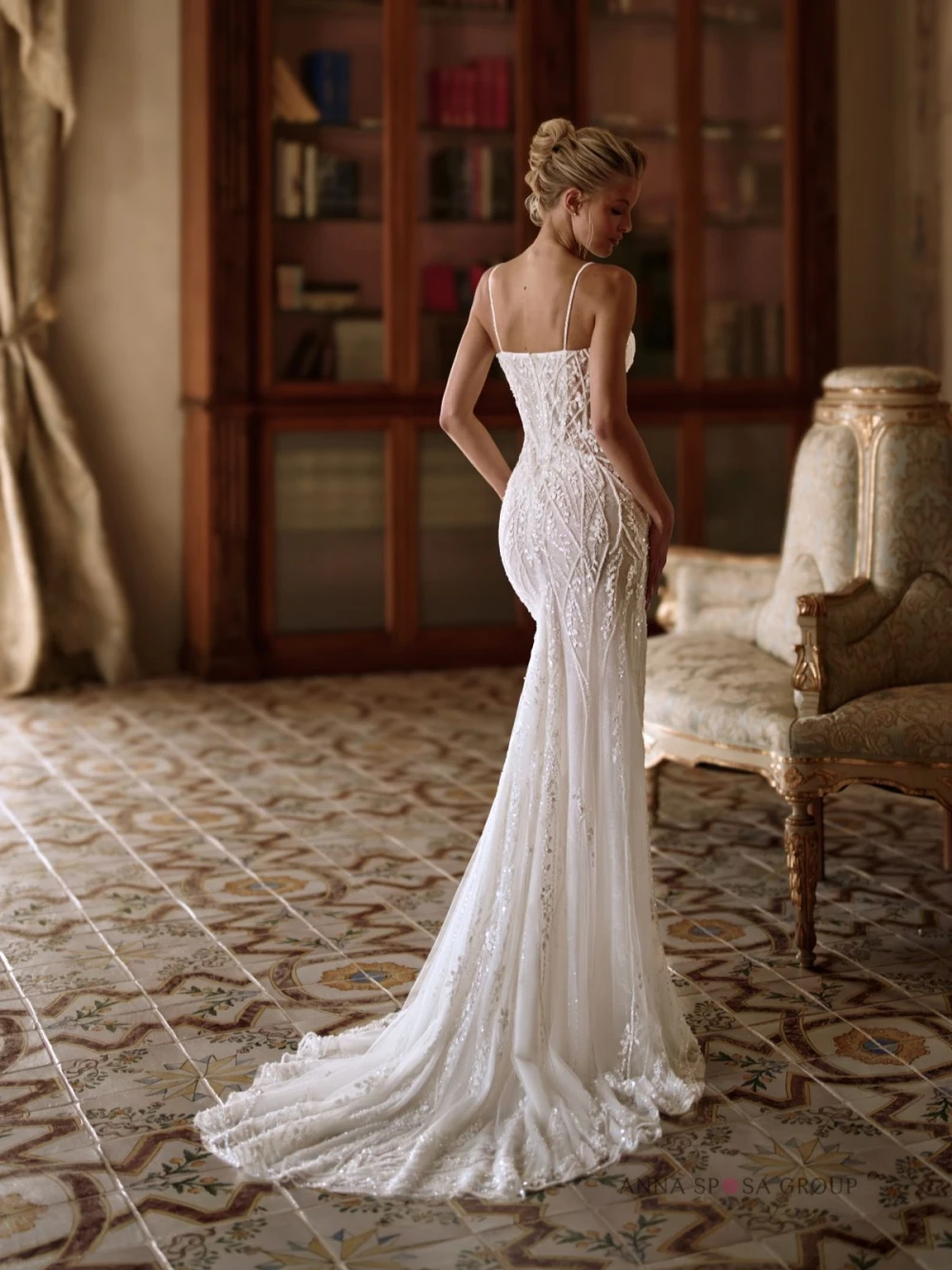 Luxury Sparkling Beaded Lace Wedding Dress With Cape Elegant Mermaid Long Bridal Gown Customized Illusion Dresses For Bride