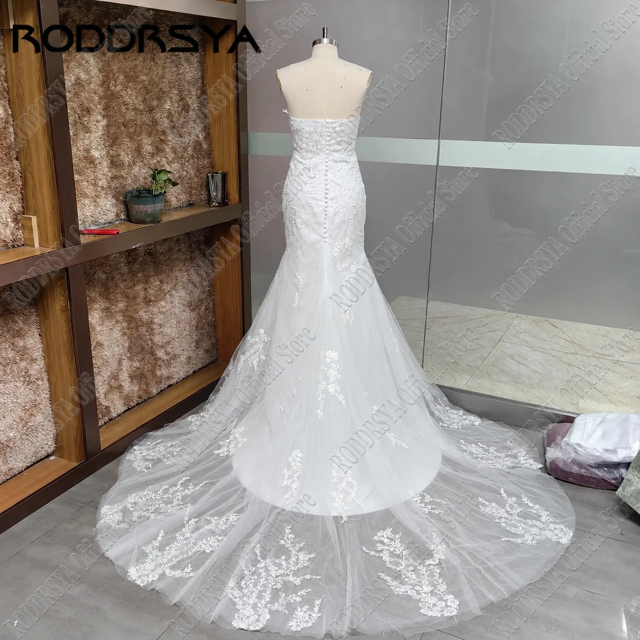 JEHETH Elegant Lace Appliques Mermaid Wedding Dresses Tulle Detachable Long Sleeves V-Neck Wedding Party Gown Customized