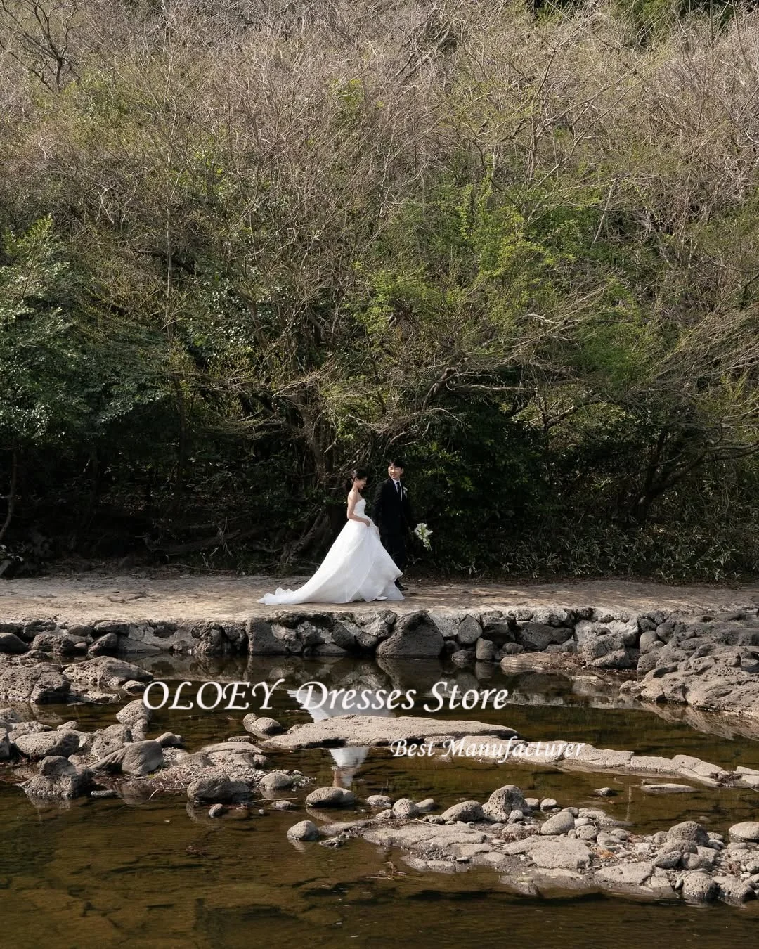 OLOEY Strapless Korea Princess Wedding Dresses 웨딩드레스 Organza Ivory Sleeveless Ruched Customized Pretty Bride Gowns Plus Size