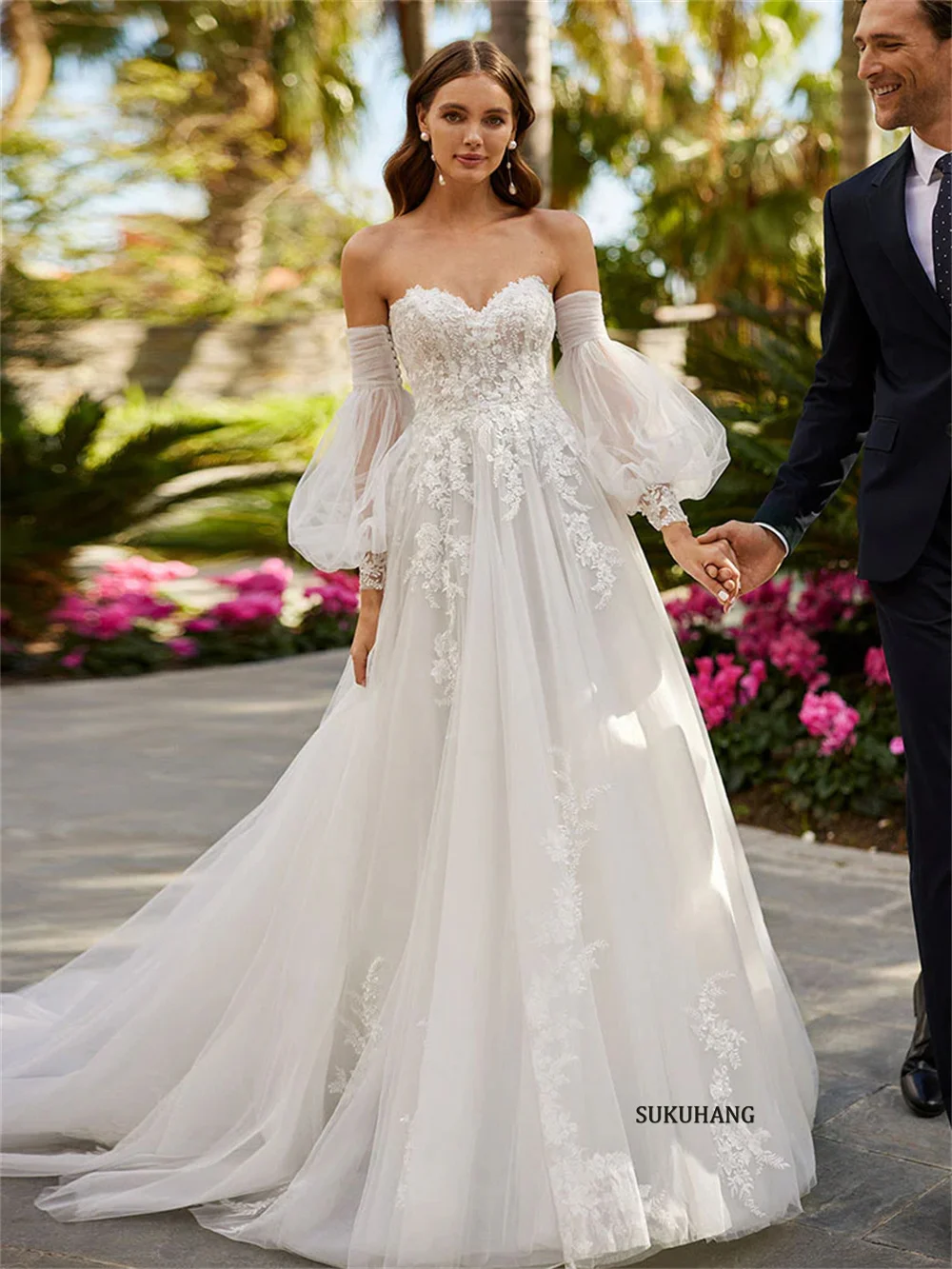 Amazing Sweetheart Ivory Wedding Dresses Appliques Off Shoulder Detachable Long Sleeve A-Line Bridal Gown Customized