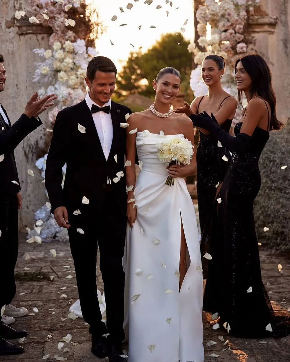 Elegant Satin Wedding Dresses 2026 Pleated Civil Bridal Dress Women's Side Slit Church Bride Wedding Ceremony Gowns Customized