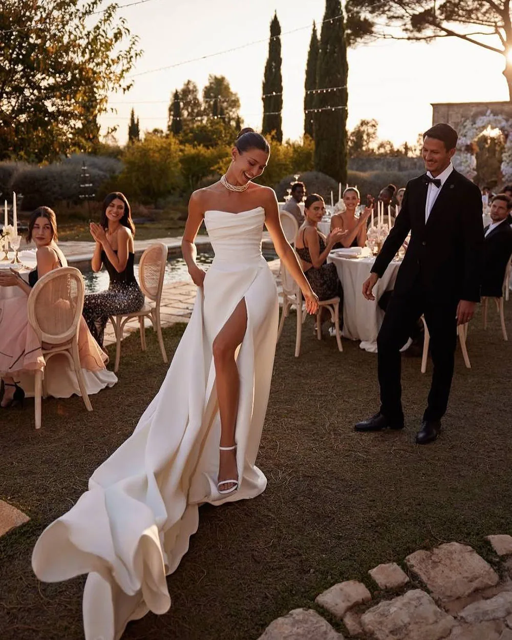 Elegant Satin Wedding Dresses 2026 Pleated Civil Bridal Dress Women's Side Slit Church Bride Wedding Ceremony Gowns Customized