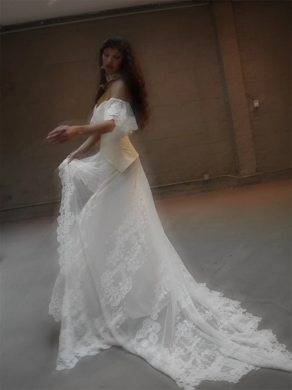 Tokyo Gothic Off Shoulder Lace Bohemian Wedding Dress Tiered Corset Bridal Gown Vintage Romantic Forest Beach Elopement Gowns