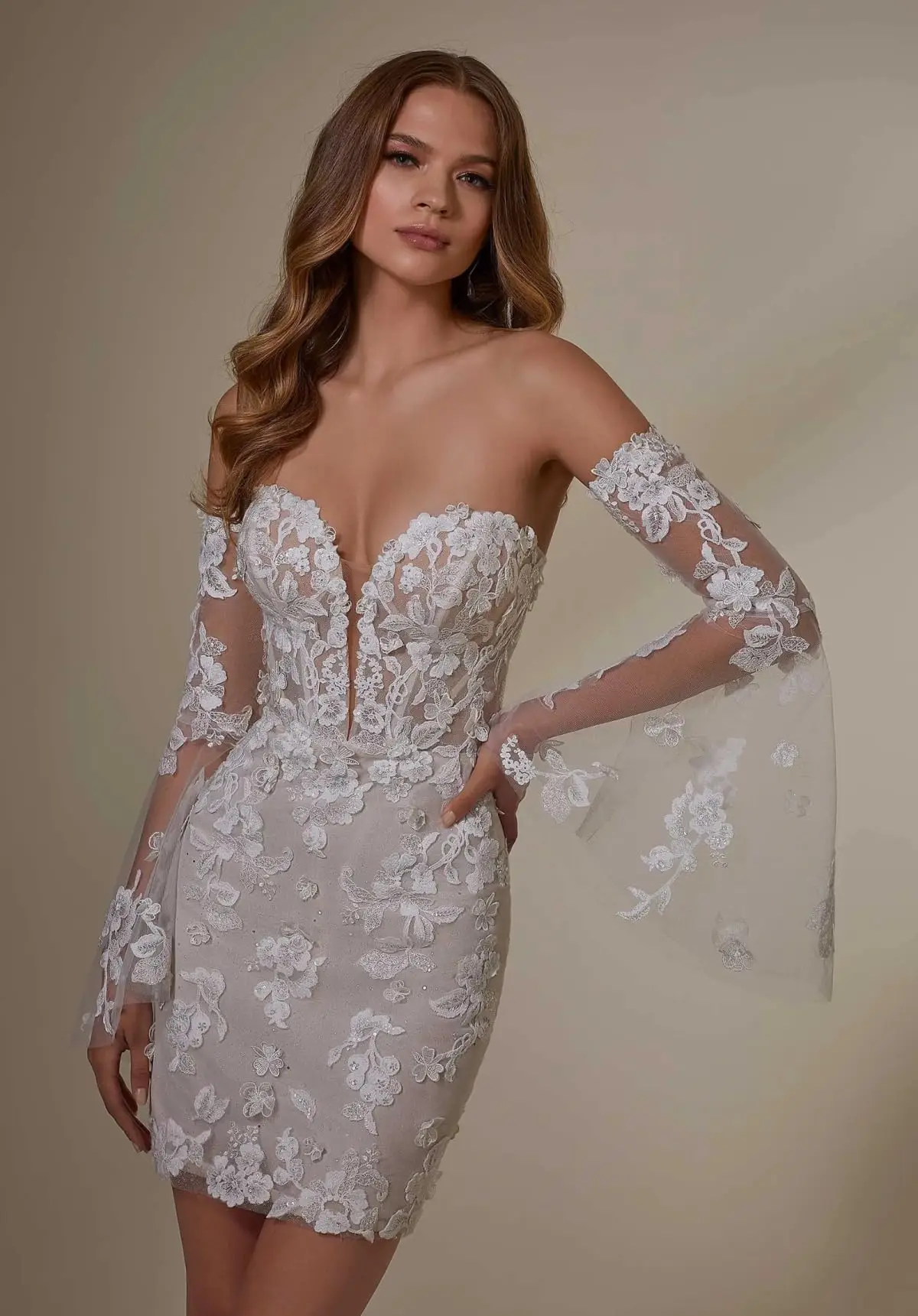 Short Wedding Dress Summer Wedding Gown for Women 2 Pcs Bridal Dress with Detachable Train Off Shoulder Bridal Gown