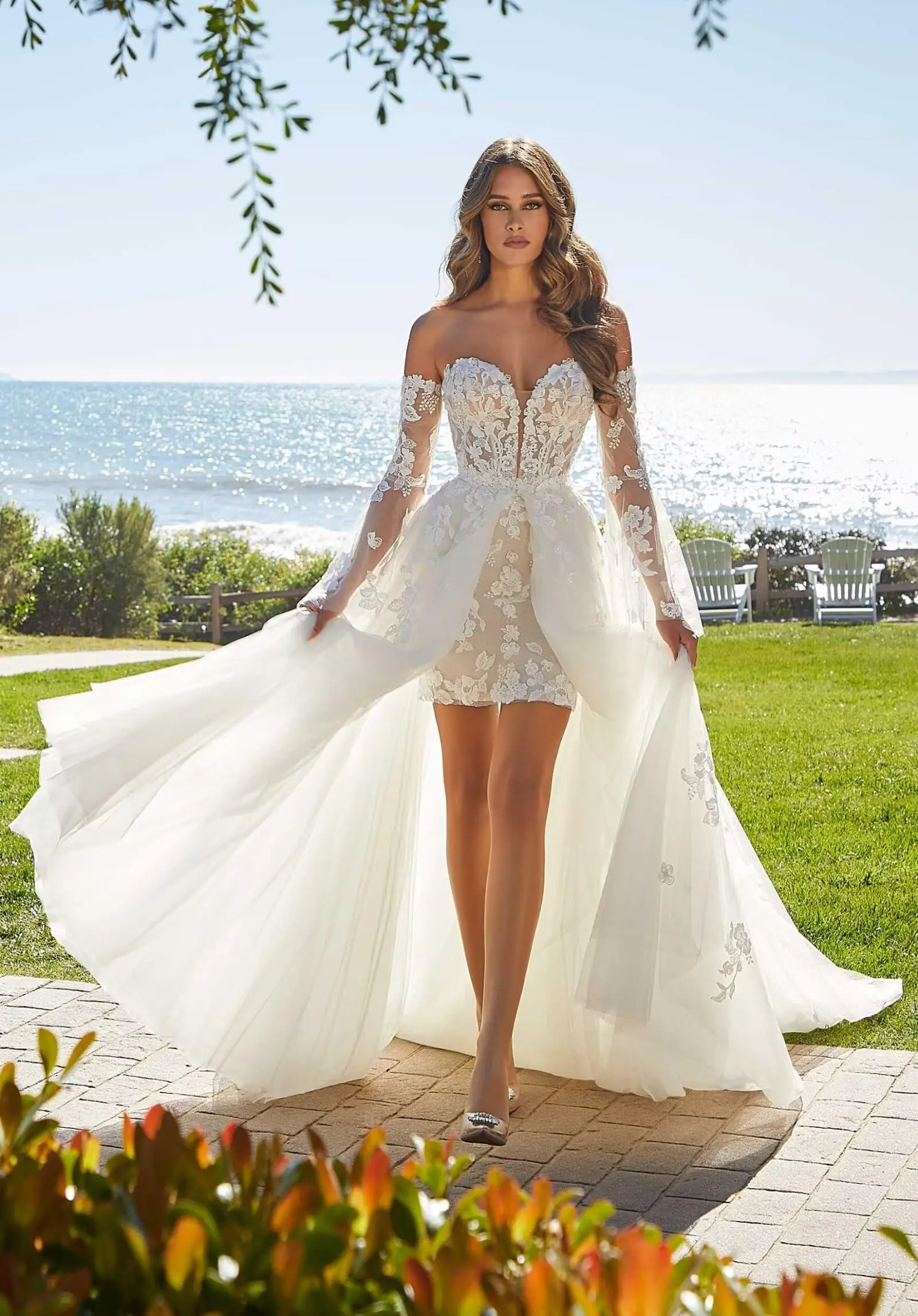 Short Wedding Dress Summer Wedding Gown for Women 2 Pcs Bridal Dress with Detachable Train Off Shoulder Bridal Gown