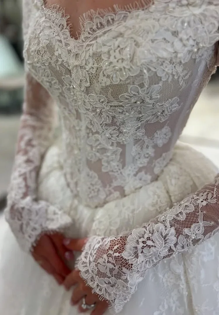 Lace Wedding Dress Vestido De Novia Manga Larga Elegante Ball Gown Vintage Minimalista Alta Costura Boda Civil Customized