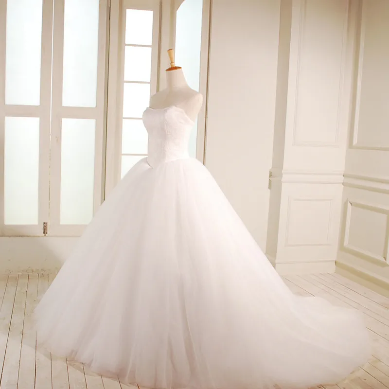 Cheap Fashion Simple Classic Ball Gown ivory Wedding Dress Lace Up Sweet Strapless Sleeveless vestido de noiva lace Appliques