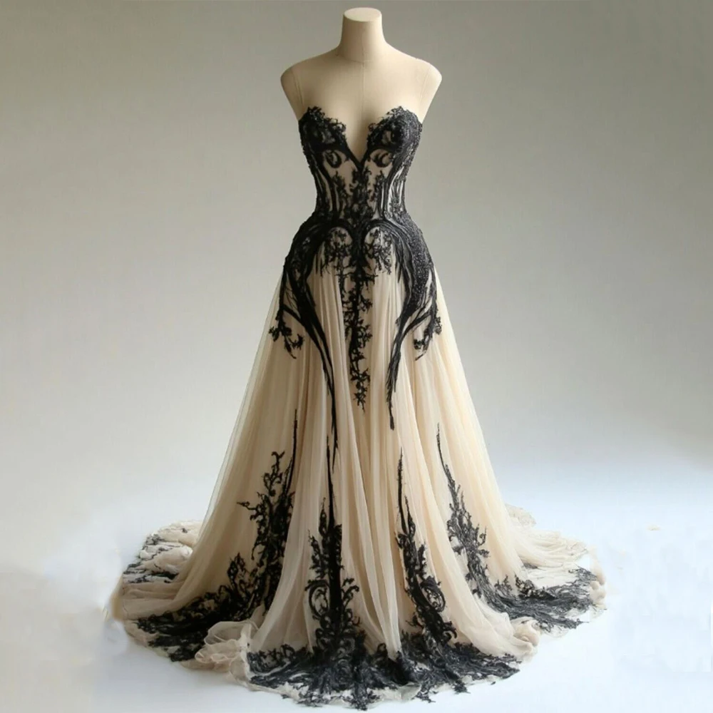 Champagne Wedding Dress with Black Applique Customized Sweetheart Sleeveless Sweep Train Backless Corset Bridal Gowns