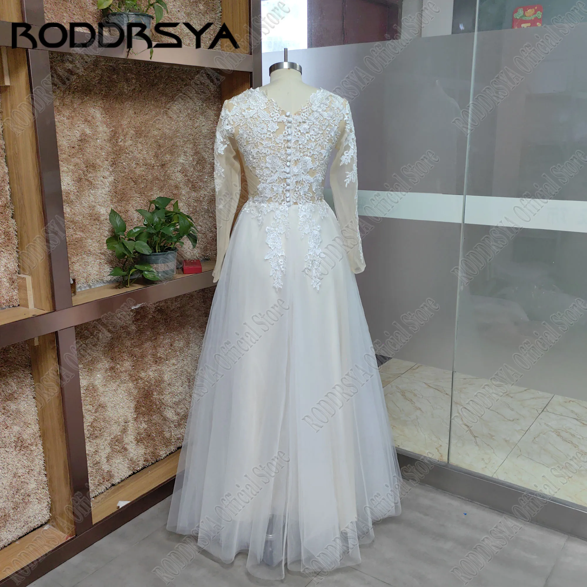 RODDRSYA Bohemian Long Sleeve Wedding Dress Women A Line See Through Lace Appliqued Beach Bridal Dress Wedding Gowns Customized