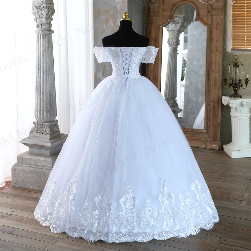 Customized Ivory Off The Shoulder Women Gown Princess White Wedding Dresses for Brides Floor or Train With Lace Edge Real Video