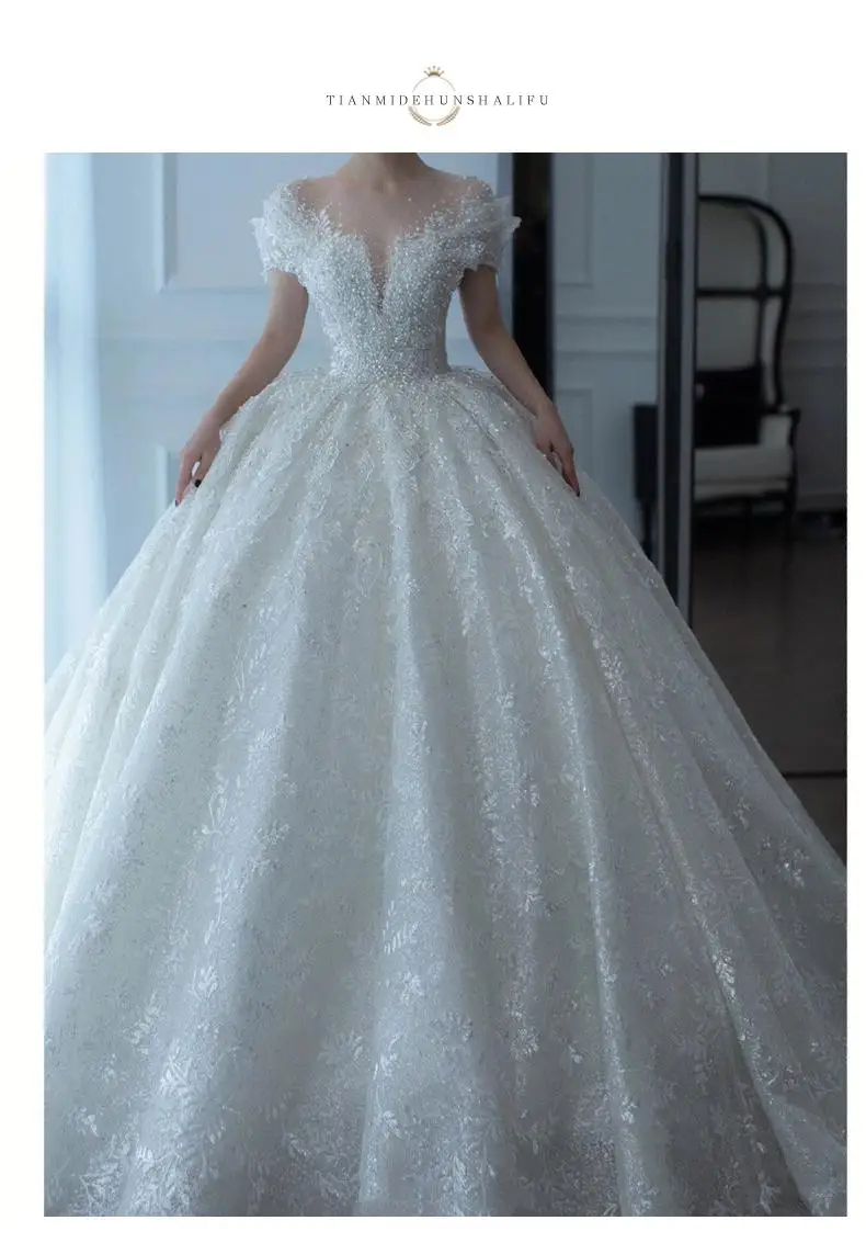 Exquisite Off Shoulder Luruxy Wedding Dress 2026 New Bride Small Main Yarn Super Heavy Industry Beading Pearls Tail Princess