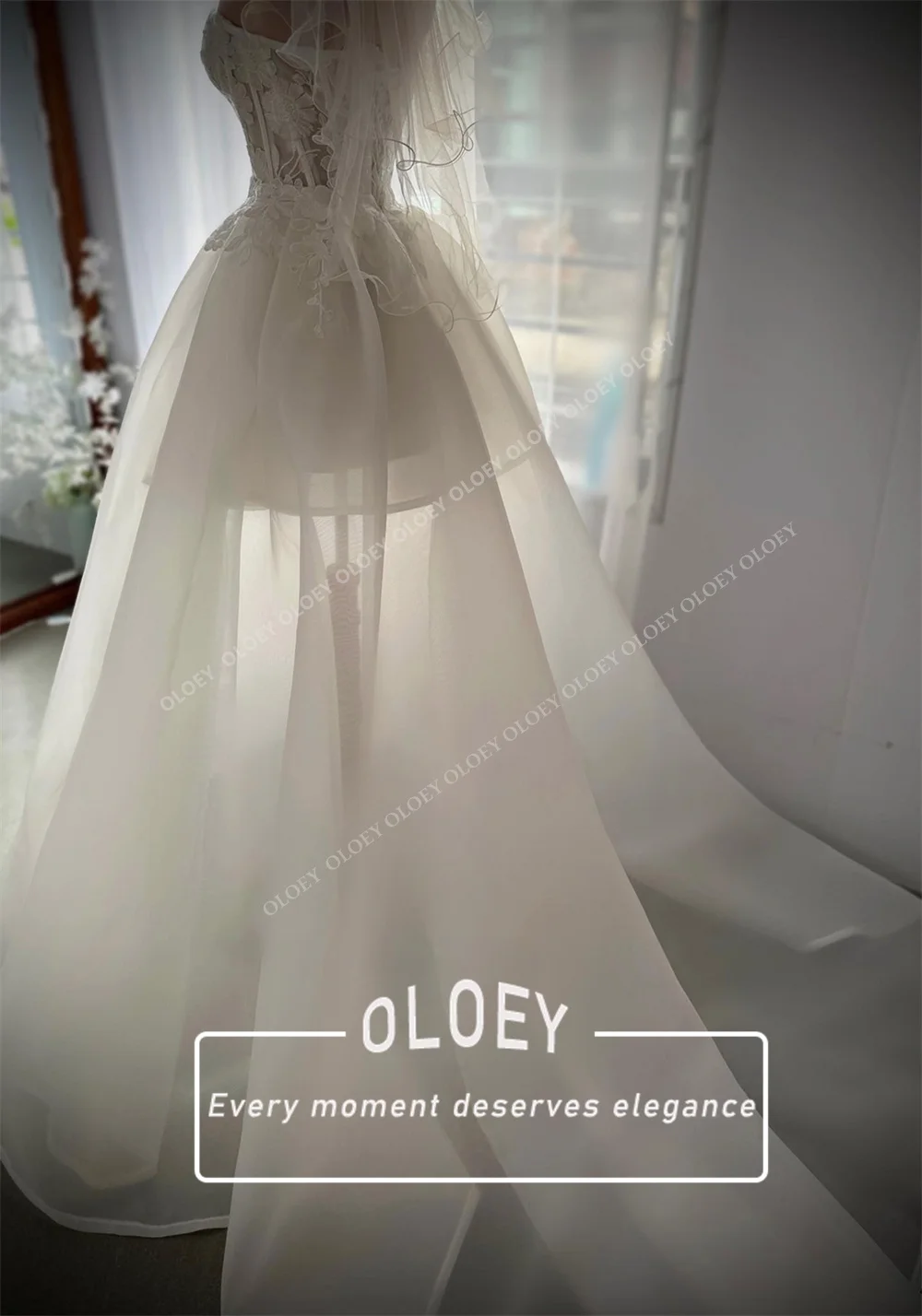 OLOEY Fairy Flowers Short Puffy Wedding Dresses with Detachable Tail Sleeves Sweetheart Neck Mini Bridal Gown Customized Corset