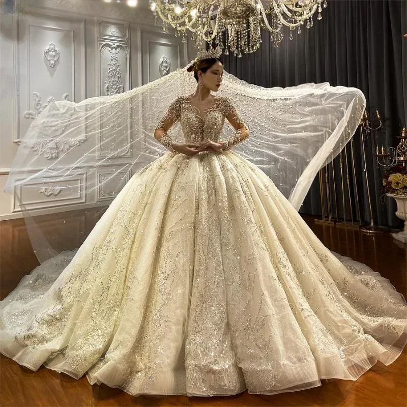 Customzied Royal Lace Applique Wedding Dress Luxury Sheer neck Bridal Gown Elegant Long Sleeves Vestido de novia