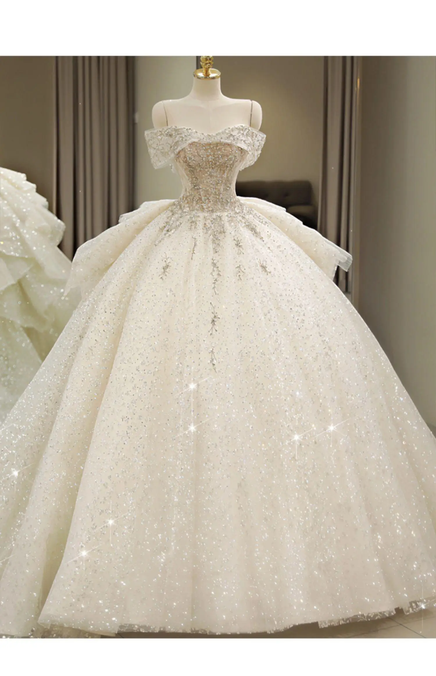 2025 New Off Shoulder Wedding Dress Lace Up Luxury Bridal Dresses Ball Gown Sweep Train Plus Size Vestido De Noiva  Customized